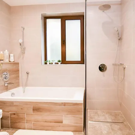 Will New Modern & Spacious Apt! Apartamento Sófia